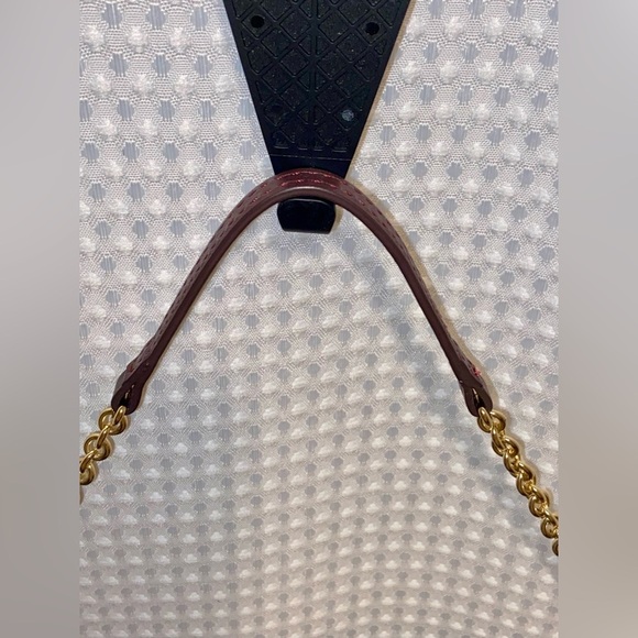 Women’s HENRI BENDEL brown and gold shoulder‎ bag/clutch with gold hardware - Picture 8 of 17